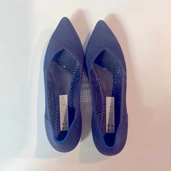 Rothy's Shoes - Rothy’s the point navy flats